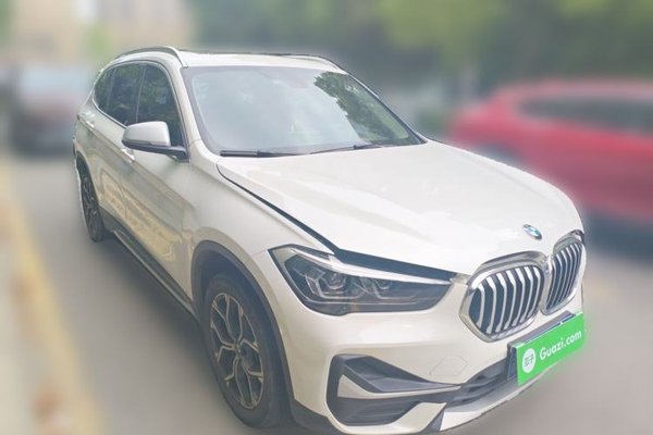 BMW X1 2022, 40200 км, за 23232 USD