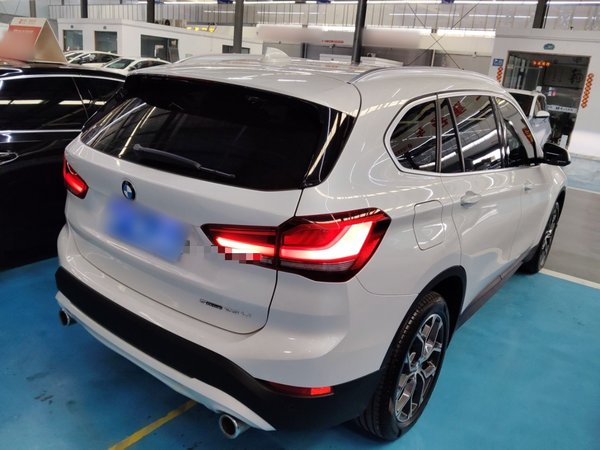 BMW X1 · 2022 год