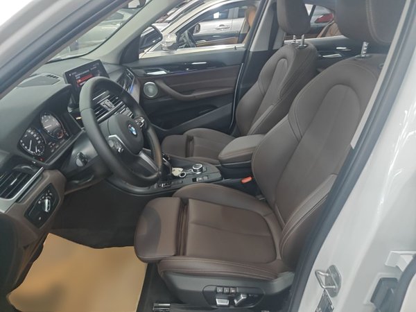 BMW X1 2022, 56900 км, за 19525 USD - фото 18