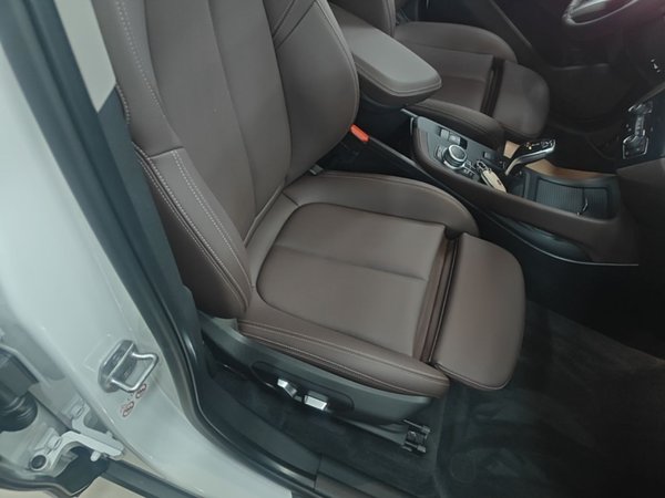 BMW X1 2022, 56900 км, за 19525 USD - фото 23