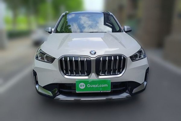 BMW X1 2023, 28900 км, за 33424 USD
