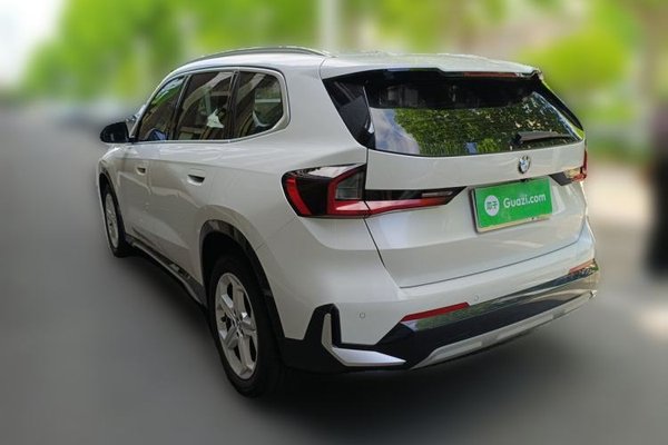 BMW X1 2023, 28900 км, за 33424 USD