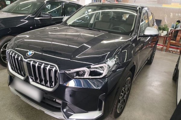 BMW X1 · 2023 год