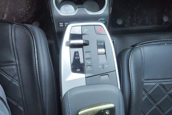 BMW X1 2023, 17700 км, за 23852 USD - фото 9