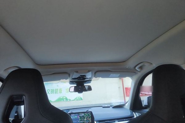 BMW X1 2023, 17700 км, за 23852 USD - фото 13