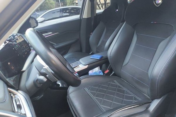 BMW X1 2023, 17700 км, за 23852 USD - фото 10
