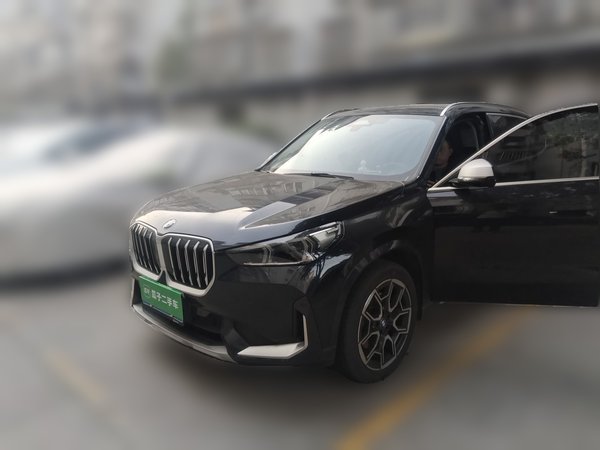 BMW X1 · 2024 год