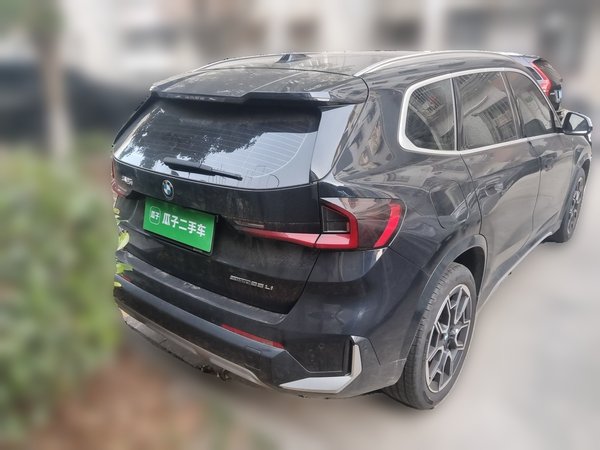 BMW X1 2024, 11500 км, за 27640 USD