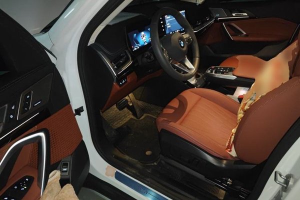 BMW X1 2025, за 9999999 USD - фото 17