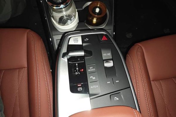 BMW X1 2025, за 9999999 USD - фото 15