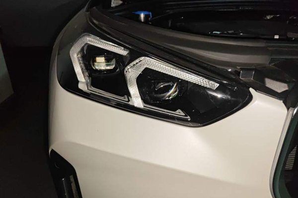 BMW X1 2025, за 9999999 USD - фото 7