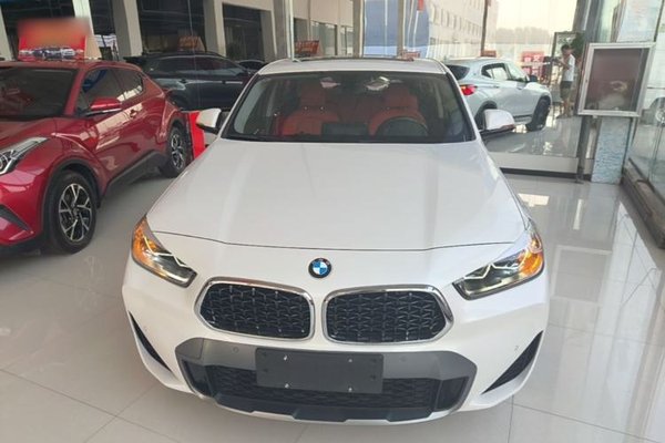 BMW X2 2023, 53600 км, за 19473 USD