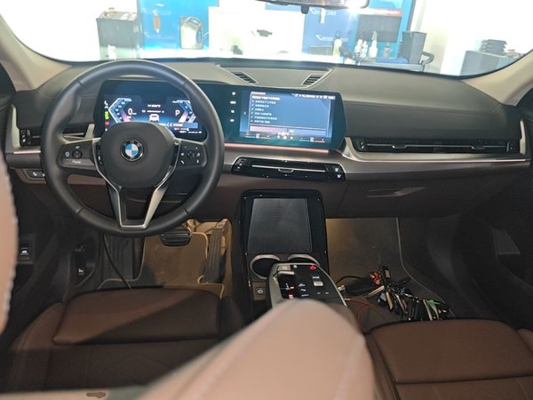 BMW X2 2024, 3000 км, за 29371 USD - фото 15