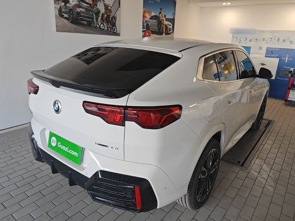 BMW X2 2024, 3000 км, за 29371 USD - фото 9