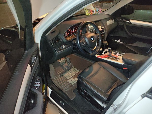 BMW X3 2014, 97400 км, за 8313 USD