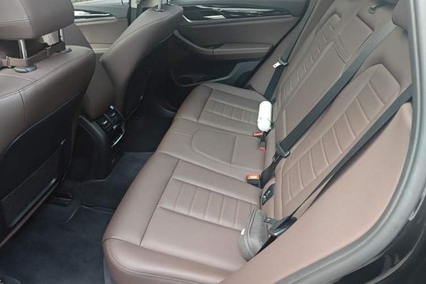 BMW X3 2018, 122800 км, за 19103 USD - фото 20