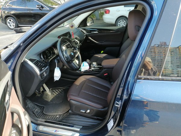 BMW X3 2018, 48200 км, за 19039 USD - фото 12