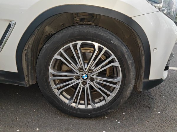 BMW X3 2018, 35700 км, за 25380 USD