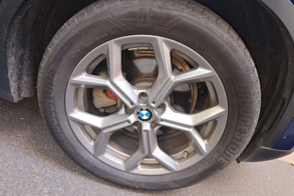 BMW X3 2019, 124300 км, за 19689 USD