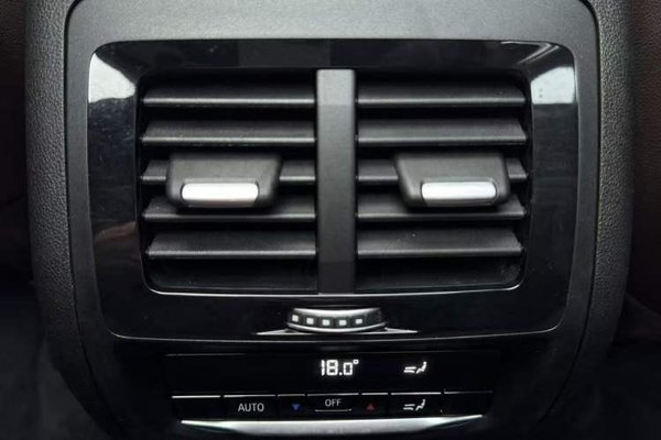 BMW X3 2019, 27200 км, за 27824 USD - фото 10