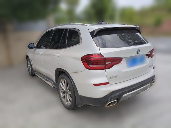 BMW X3 2021, 40300 км, за 25931 USD