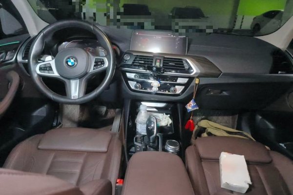 BMW X3 2021, 52200 км, за 26603 USD - фото 10