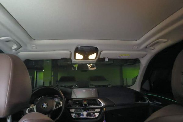 BMW X3 2021, 52200 км, за 26603 USD - фото 19