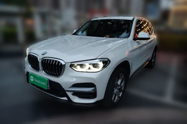 BMW X3 · 2021 год