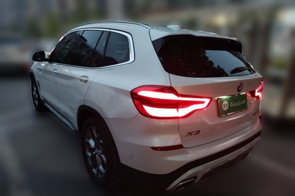 BMW X3 2021, 25600 км, за 26765 USD