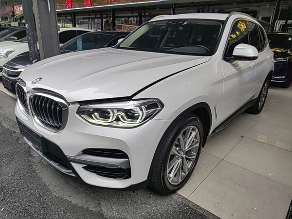 BMW X3 · 2021 год