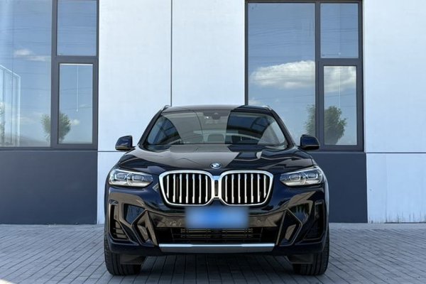 BMW X3 2022, 20700 км, за 29989 USD