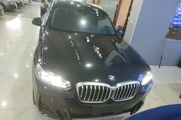 BMW X3 2022, 53700 км, за 28934 USD
