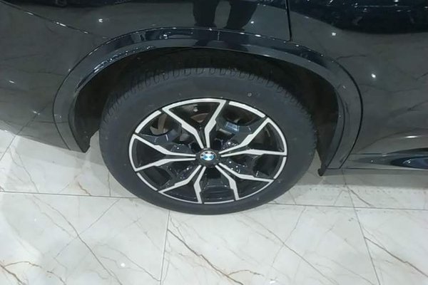 BMW X3 2022, 53700 км, за 28934 USD - фото 11