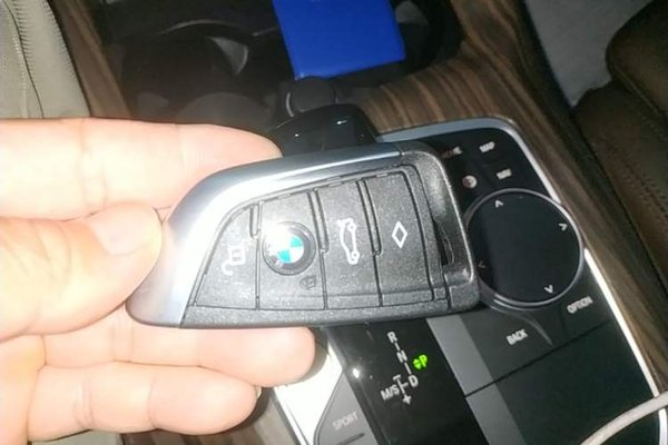 BMW X3 2022, 53700 км, за 28934 USD - фото 23