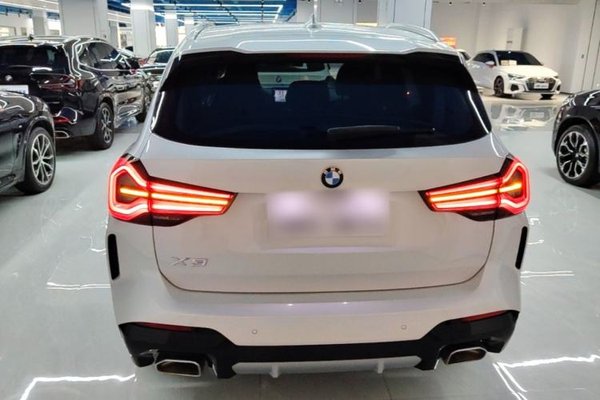 BMW X3 2022, 44200 км, за 32591 USD