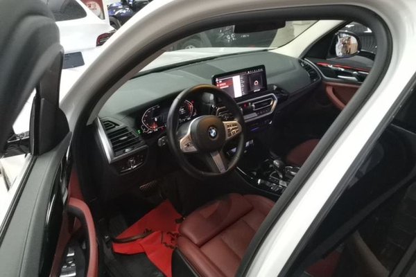 BMW X3 2022, 56600 км, за 32328 USD - фото 19