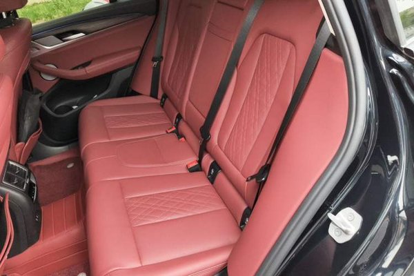 BMW X3 2023, 26300 км, за 35159 USD - фото 18