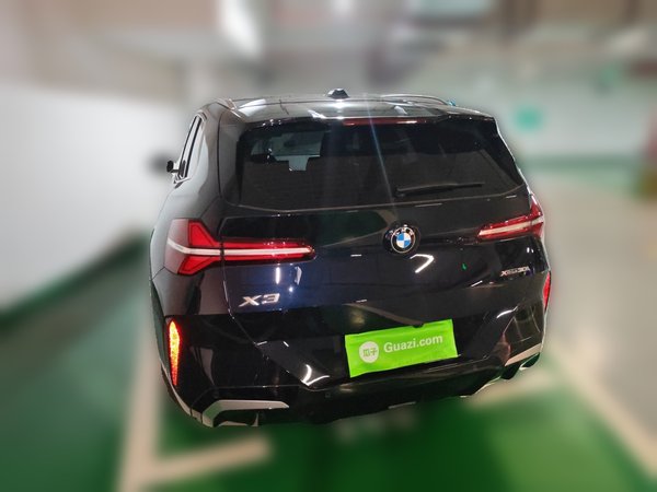 BMW X3 2025, 20800 км, за 50116 USD