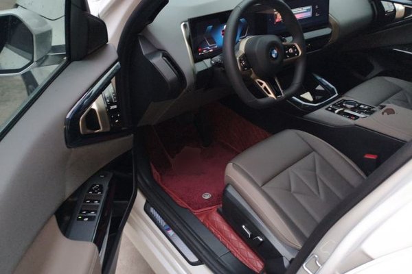 BMW X3 2025, 6500 км, за 44872 USD
