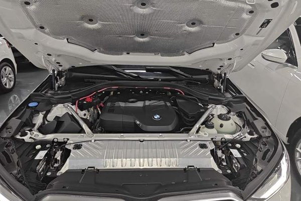 BMW X3 2025, 7400 км, за 41521 USD - фото 24