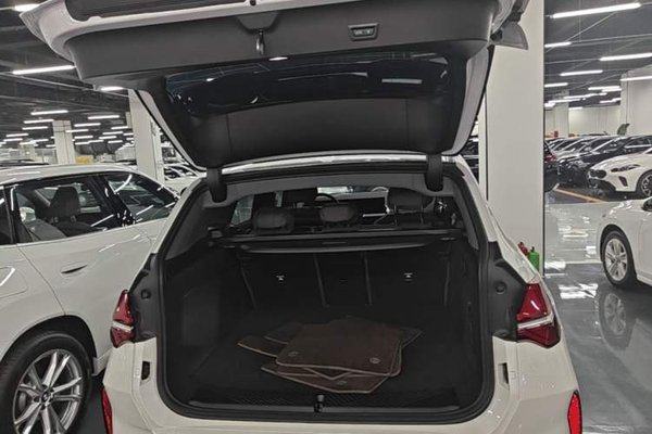 BMW X3 2025, 7400 км, за 41521 USD - фото 22