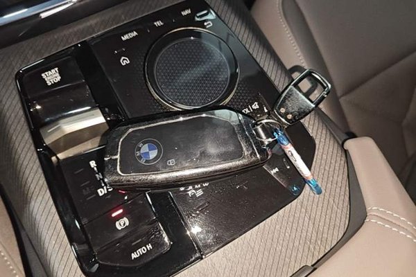 BMW X3 2025, 7400 км, за 41521 USD - фото 23