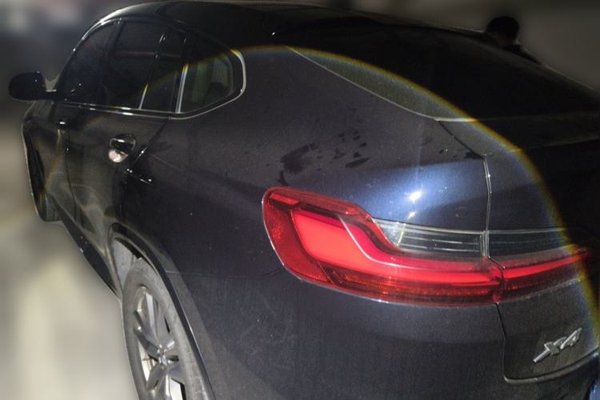 BMW X4 2021, 93900 км, за 23360 USD