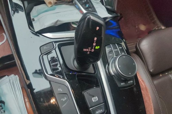 BMW X4 2021, 87000 км, за 24688 USD - фото 13