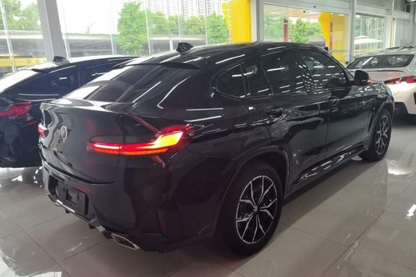 BMW X4 2022, 17700 км, за 38819 USD - фото 6