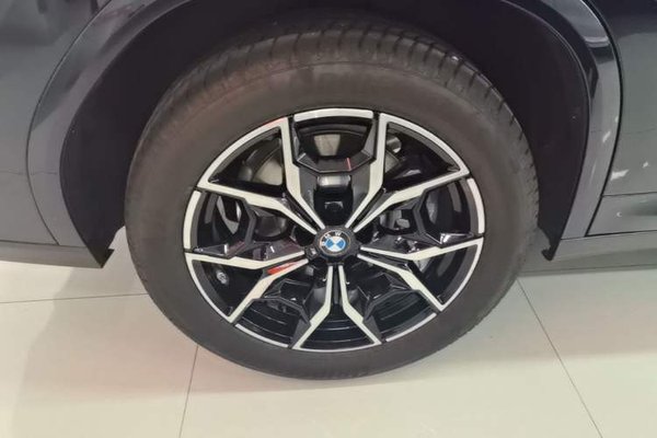 BMW X4 2022, 17700 км, за 38819 USD - фото 10