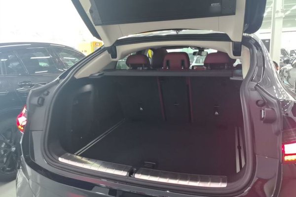 BMW X4 2022, 17700 км, за 38819 USD - фото 22