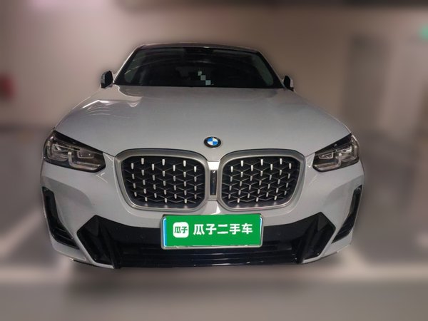 BMW X4 2022, 23800 км, за 41817 USD