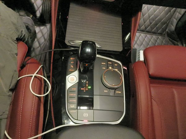 BMW X4 2022, 23800 км, за 41817 USD - фото 15