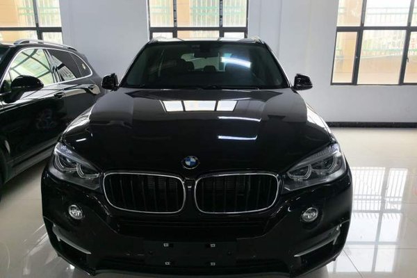 BMW X5 2014, 136900 км, за 15368 USD